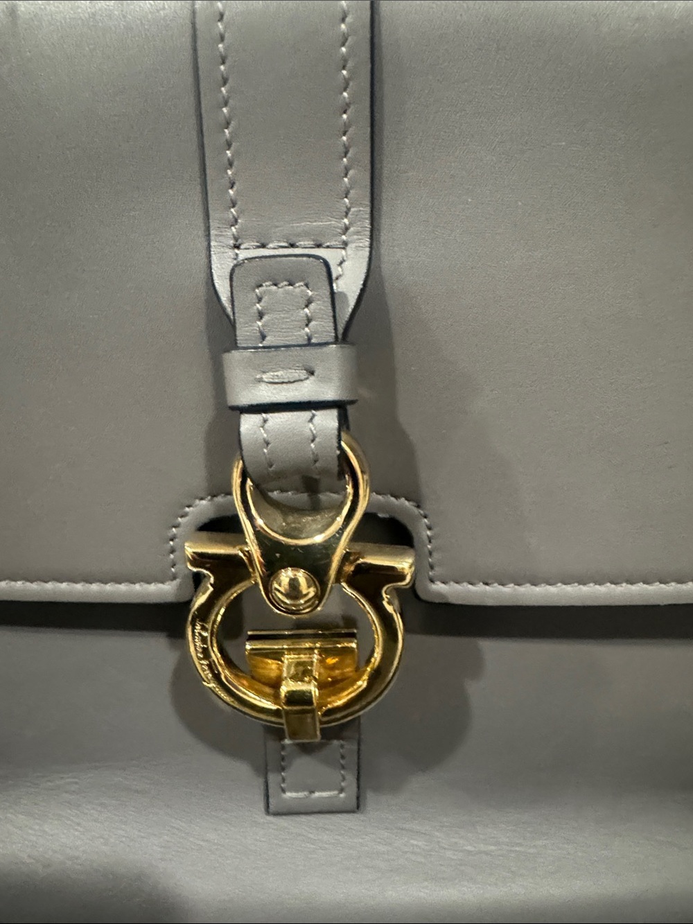 Salvatore Ferragamo Gancini Fiona Fumeé Urban Grey Leather Hobo (COA & receipt) - Picture 3 of 16